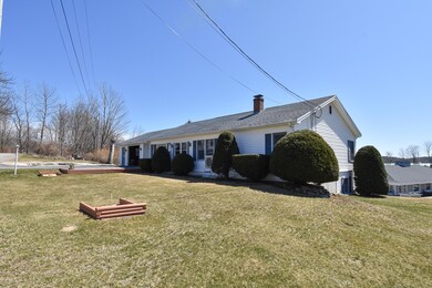 5 Hackmatack Rd, Boothbay Harbor, ME 04538 - photo 2
