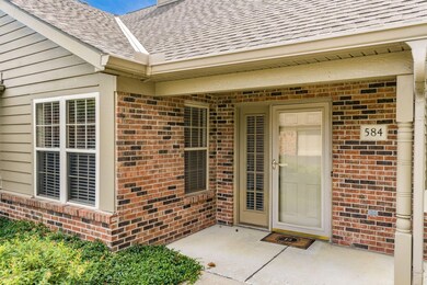 001_- 584 Buckthorn Way - 001