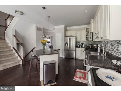 303 Bainbridge Ln, Lansdale, PA 19446 - photo 7