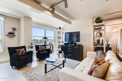 535 W Thomas Rd APT 407-large-003-3-Livi