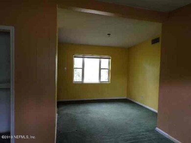2829 Parr Ct E, Jacksonville, FL 32216 - photo 3