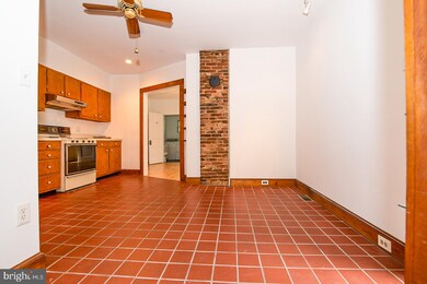 5525 Mattfeldt Ave, Baltimore, MD 21209 - photo 7