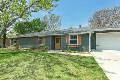 103 Lora Ln, Weatherford, TX 76088 - photo 2