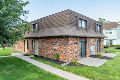 Creekbend & Chase Townhomes, Delaware, OH 43015 - photo 3