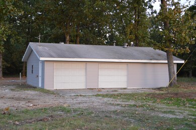4188 S 90th Rd, Bolivar, MO 65613 - photo 6
