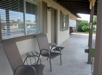 887 Front Porch