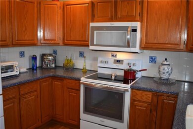 203 S Brookridge St, Lansing, KS 66043 - photo 7