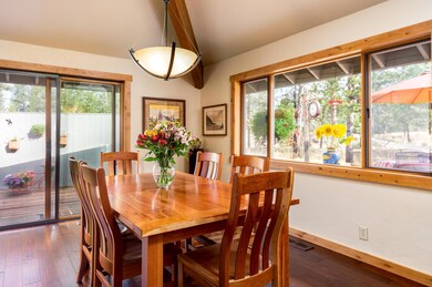 17 Yellow Pine Lane-6
