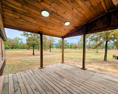 11662 SE 1140th Ave, Talihina, OK 74571 - photo 7