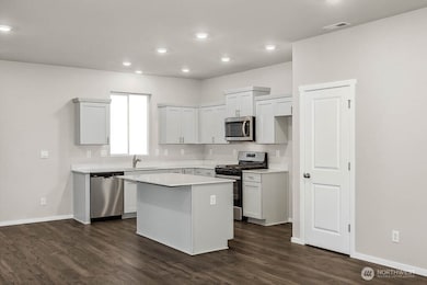 5860 Ivanoff Ln SW unit 15, Port Orchard, WA 98367 - photo 5