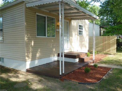 1849 N Euclid Ave, Indianapolis, IN 46218 - photo 2