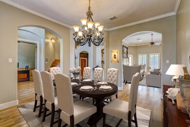 1609 Glourie Dr, Houston, TX 77055 - photo 4