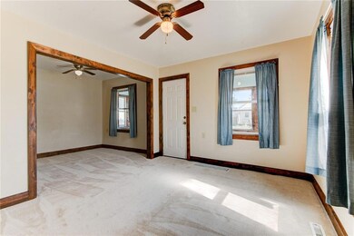 1116 8th St NW, Cedar Rapids, IA 52405 - photo 7