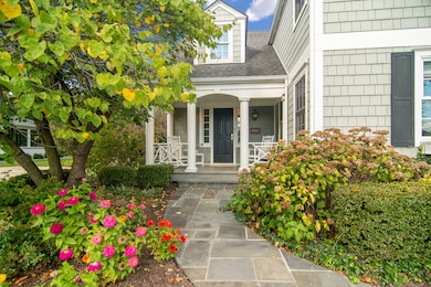 240 Elm Rd, Barrington, IL 60010 - photo 3