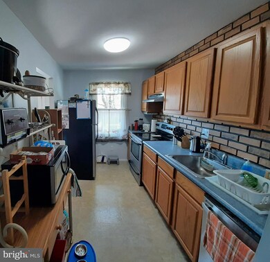 3507 Saluda Rd, Nottingham, MD 21236 - photo 6