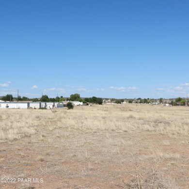454 W Zion Trail, Paulden, AZ 86334 - photo 4