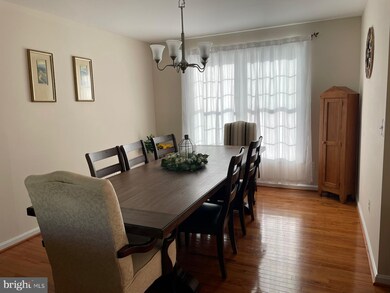 19 N Virginia Ave, Brunswick, MD 21716 - photo 5