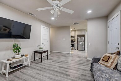 1316 Bryan Dr, Bedford, TX 76022 - photo 3