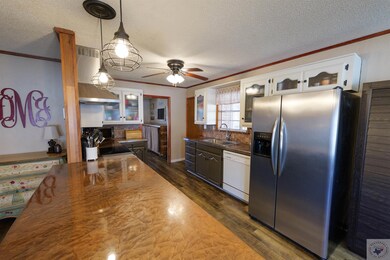 1318 Holloway Dr, Texarkana, TX 75503 - photo 4