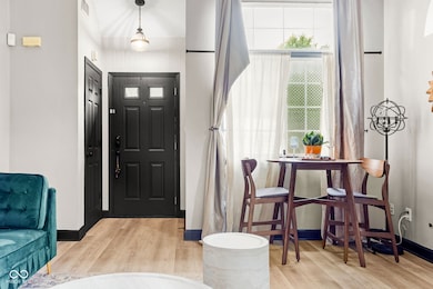 5838 Beacon Cove Way, Indianapolis, IN 46237 - photo 3