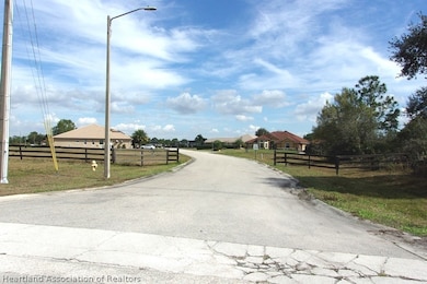 5242 Cortez Blvd, Sebring, FL 33872 - photo 2