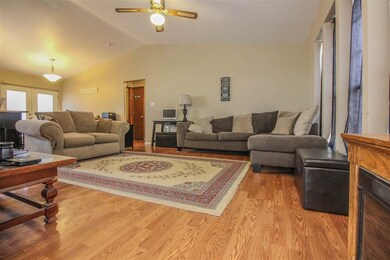809 Santa Cruz Dr, Alamogordo, NM 88310 - photo 5