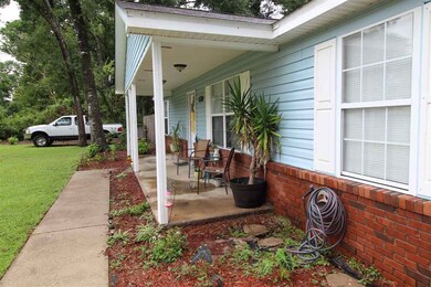 16 Oneida St, Crawfordville, FL 32327 - photo 2