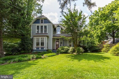 10600 Saint Paul St, Kensington, MD 20895 - photo 3