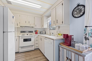 2100 Kings Hwy unit 881, Port Charlotte, FL 33980 - photo 7