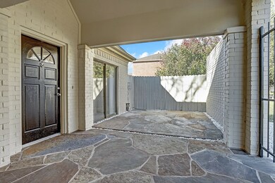 1715 Gingerleaf Ln, Houston, TX 77055 - photo 3