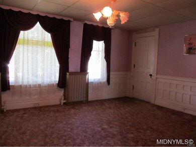 Formal dining room