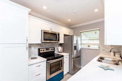 452 High Point Dr Unit B-large-024-14-DS