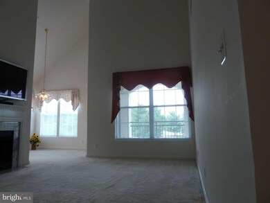 46614 Drysdale Terrace unit 302, Sterling, VA 20165 - photo 4