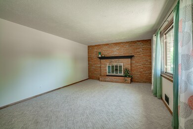 1708BramanAve61020_0021