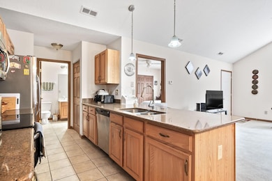 14-web-or-mls-A7408870