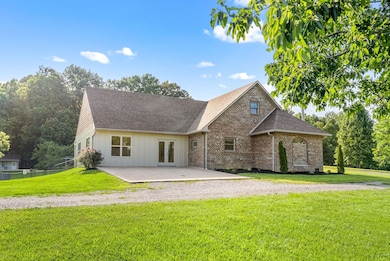 1012 Spring Creek Rd, Chapmansboro, TN 37035 - photo 6