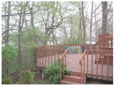 682 Cherryhurst Dr, Columbus, OH 43228 - photo 4