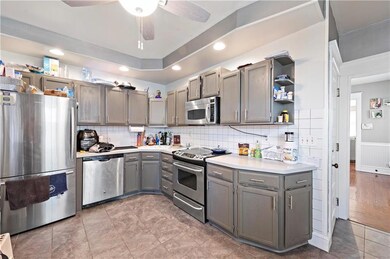 215 S West St, Allentown, PA 18102 - photo 6