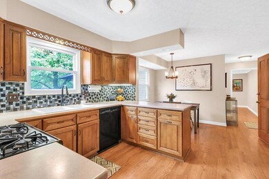 1184 Nantucket Ave, Columbus, OH 43235 - photo 5