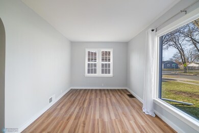 1807 4th St N, Fargo, ND 58102 - photo 4