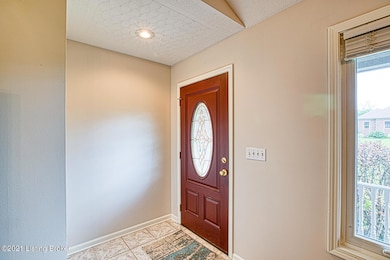 145 Burlwood Cir, Mount Washington, KY 40047 - photo 6