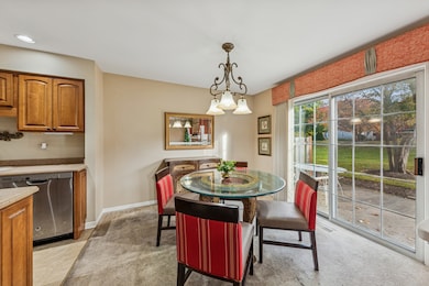 36119 N New Bridge Ct, Gurnee, IL 60031 - photo 7