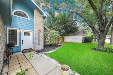 8427 Greenleaf Lake Dr, Houston, TX 77095 - photo 3