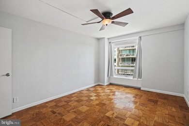 Riverside unit B504, Washington, DC 20024 - photo 7