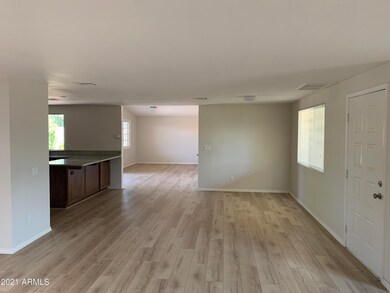 2014 N Arrowhead Dr, Chandler, AZ 85224 - photo 4