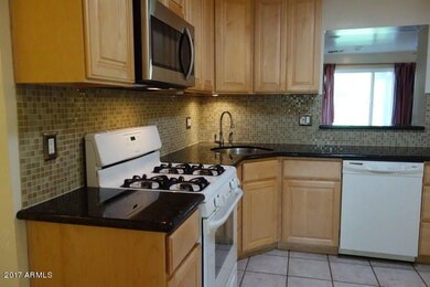 4241 E Piccadilly Rd, Phoenix, AZ 85018 - photo 7