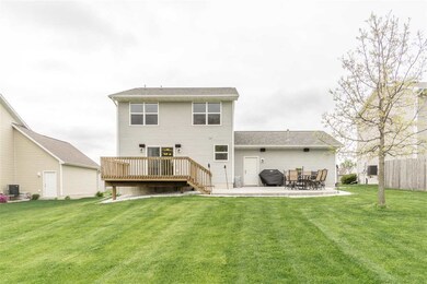 4822 Luke St, Cedar Falls, IA 50613 - photo 6