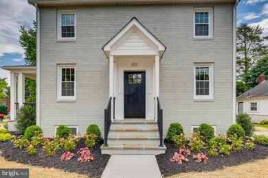 201 Maryland Ave, Towson, MD 21286 - photo 2