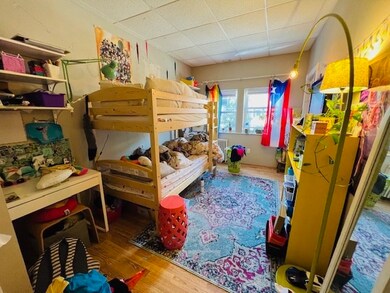 9 Rice St unit 4, Brookline, MA 02445 - photo 6