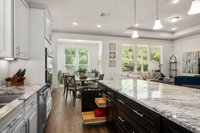 163 Dartmoor Ln, the Woodlands, TX 77354 - photo 5